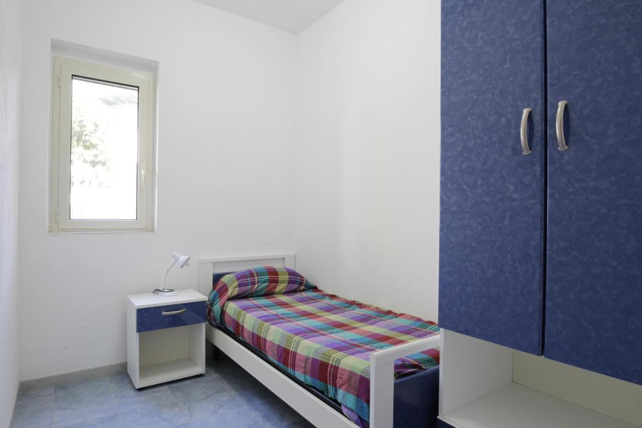 Residence La Conchiglia Весте Екстериор снимка
