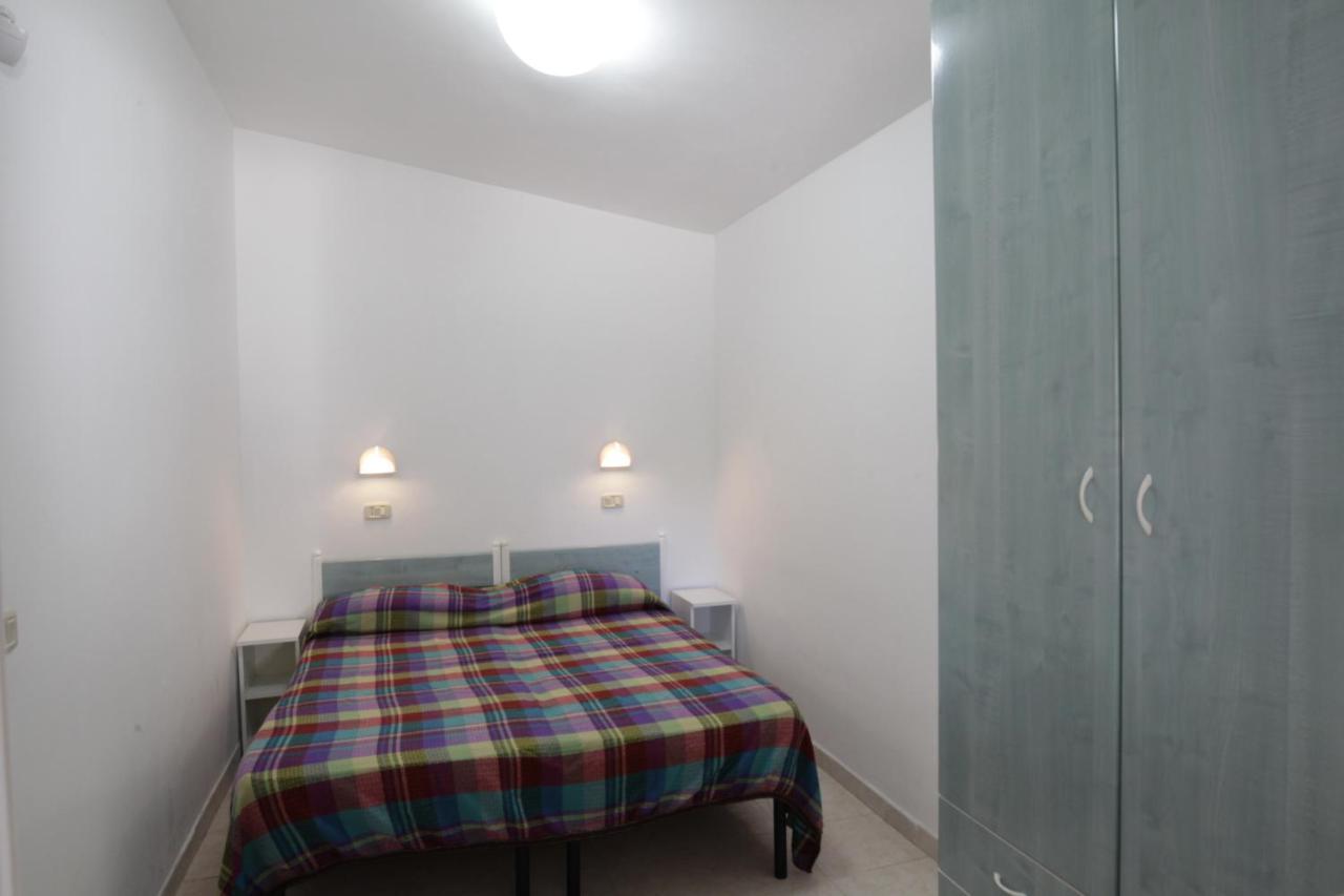 Residence La Conchiglia Весте Екстериор снимка