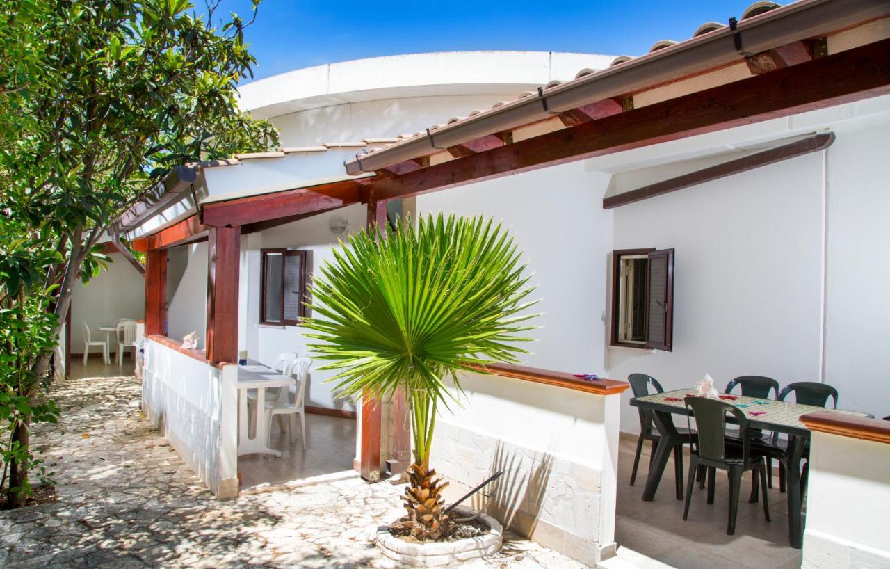 Residence La Conchiglia Весте Екстериор снимка