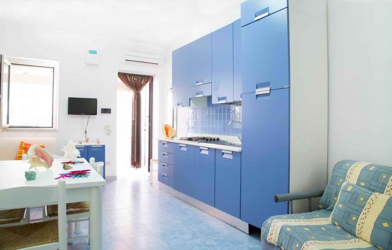 Residence La Conchiglia Весте Екстериор снимка