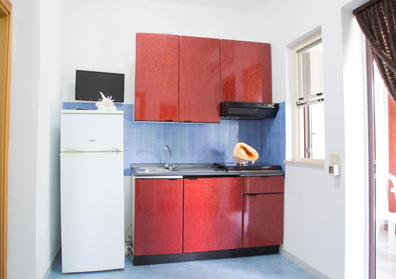 Residence La Conchiglia Весте Екстериор снимка