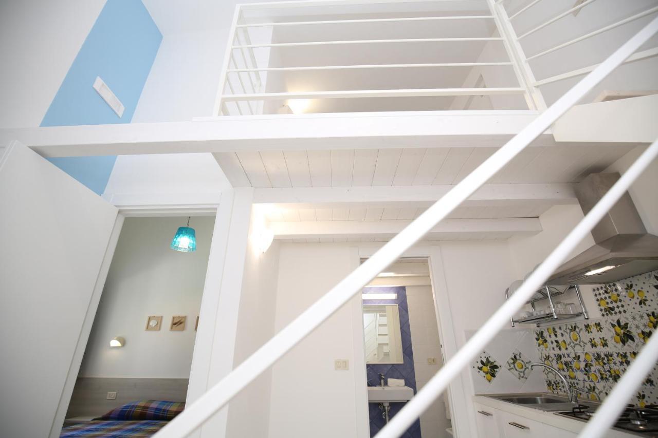 Residence La Conchiglia Весте Екстериор снимка